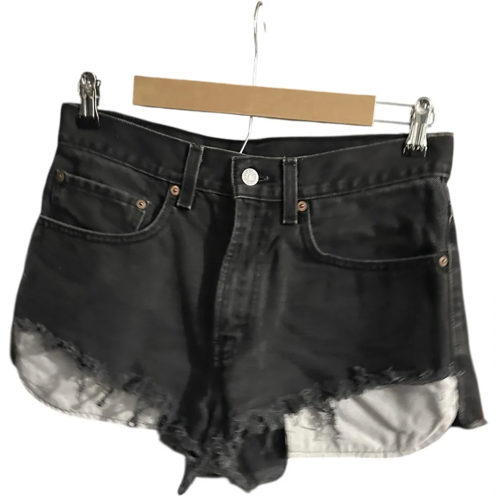 Levis 505 Cut Out Shorts Black Size 31